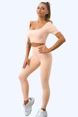 Rosa 2-teiliges einfarbiges Set mit kurzärmligem Crop-Top und Leggings