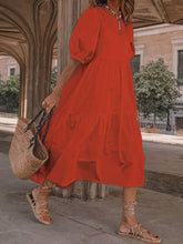 Lässiges Bohemian-Kleid mit Puffärmeln und Rundhalsausschnitt