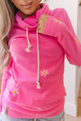 Sweatshirt mit Wasserfallausschnitt und aufgestickten Daumenlöchern in Rosa