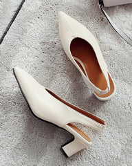 Elegante Damen-Pumps mit spitzer Zehenpartie und Absatz
