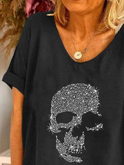 Lockeres Kurzarm-T-Shirt mit V-Ausschnitt und Totenkopf-Print