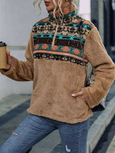 Sweatshirt mit Farbblock-Print und geometrischem Muster