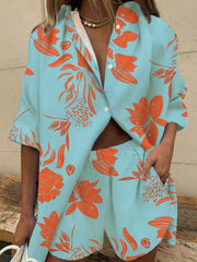 Zweiteiliges Set aus kurzärmligem Hemd und Shorts mit Blattmuster