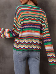 Langärmliger Pullover mit Rundhalsausschnitt und Hohlstreifen