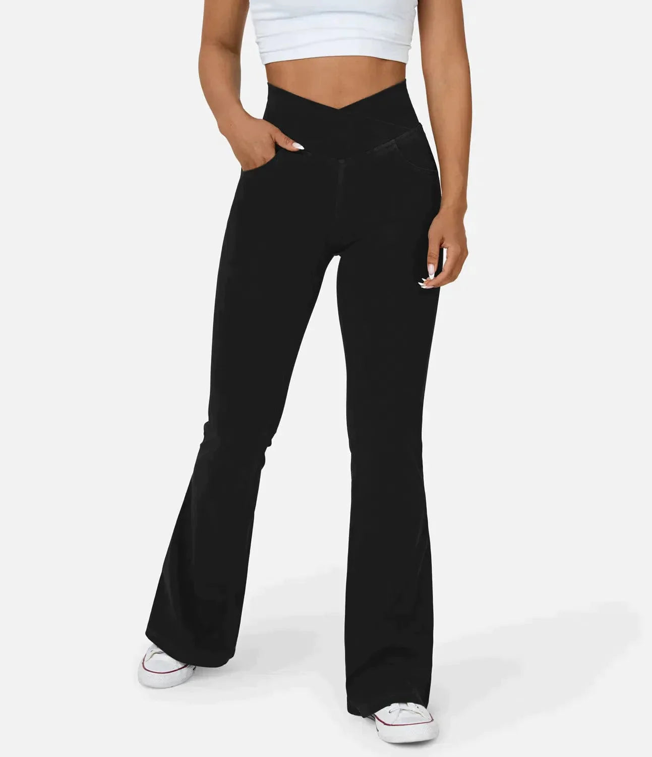 Claraâ„?- High-waisted elastic jeans