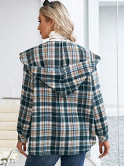 Karierte Daunenjacke mit Druckknöpfen und Kapuze