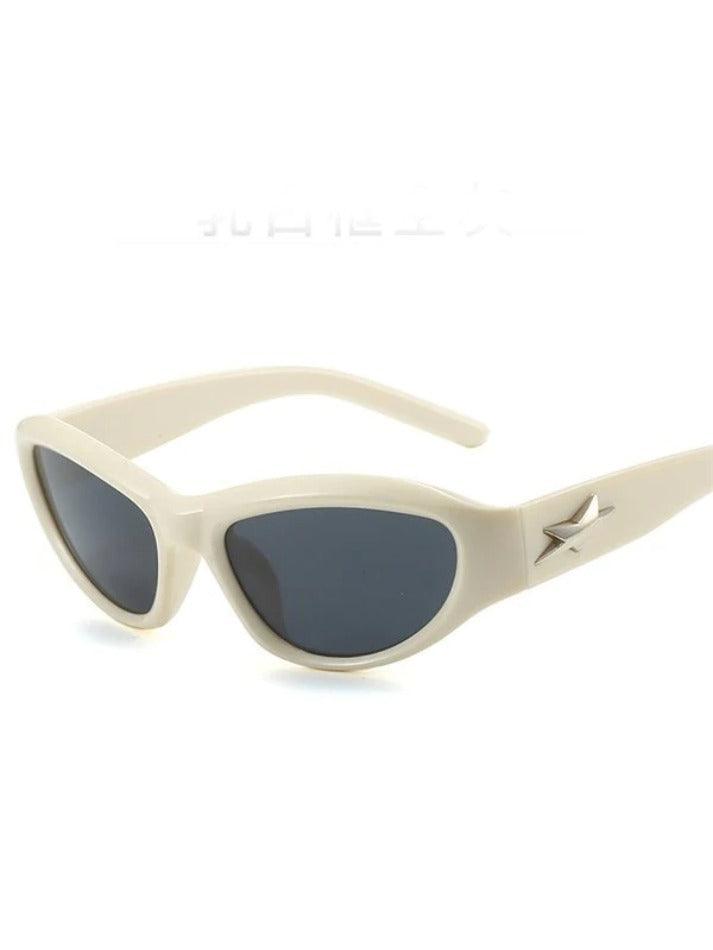 Star Embellish Cat Eye Futuristic Sunglasses