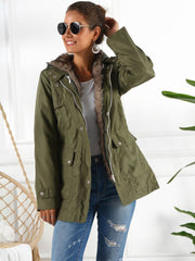 Chaqueta con capucha de tamaño completo y forro desmontable (tres modos de uso)