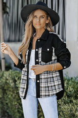 Karierte Jeansjacke mit Taschen und Knopfleiste