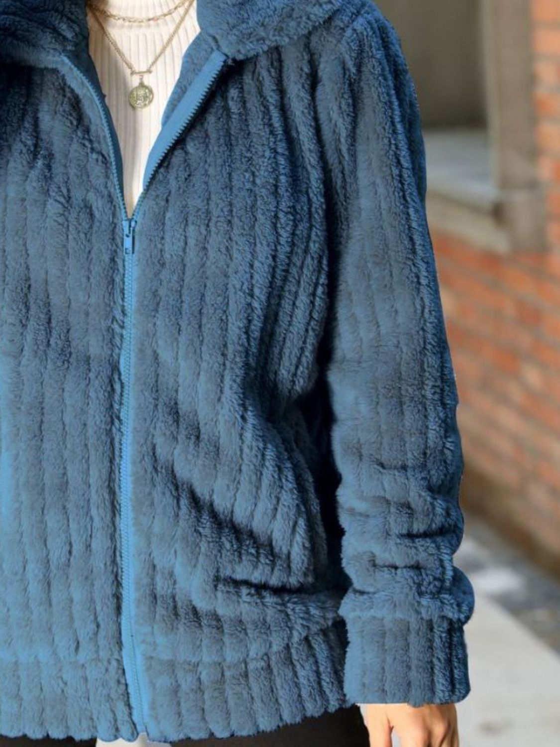 Gerippte Jacke mit Reißverschlusskragen