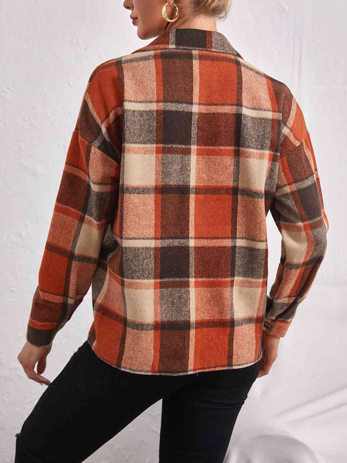 Karierte Button-Down-Jacke mit Kragen