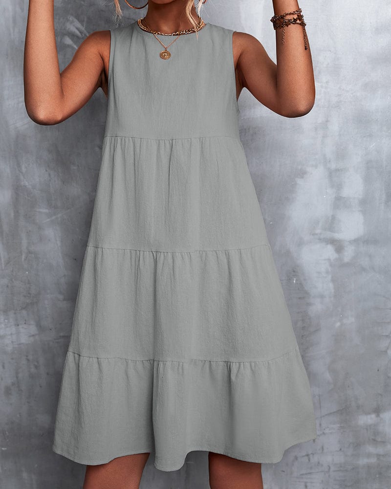 Sia - Sleeveless Dress in Solid Color