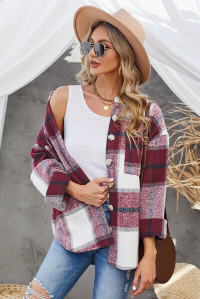 Karierte Jacke mit Knöpfen und überschnittenen Schultern
