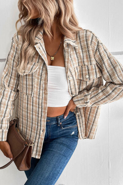 Jacke mit Knopfleiste und Taschen