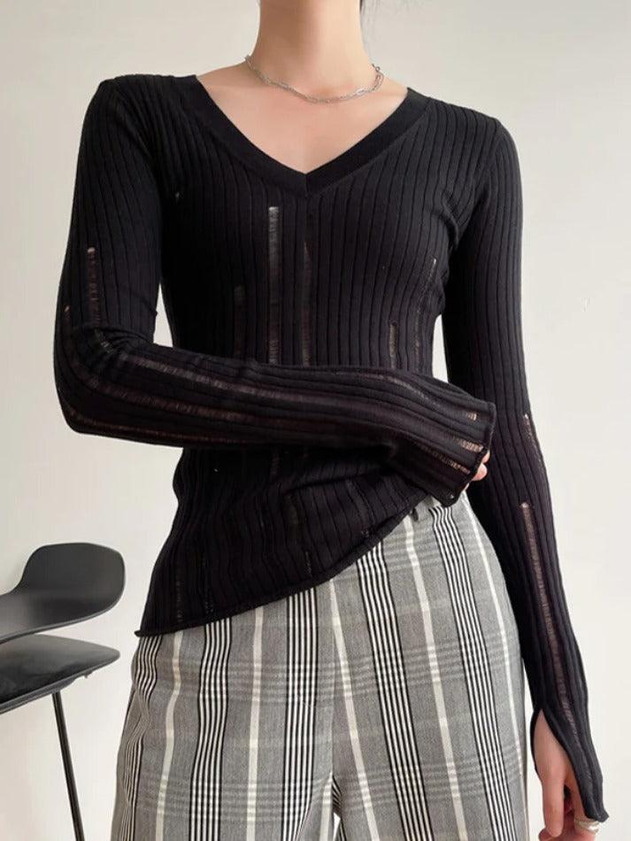 V Neck Slim Cutout Long Sleeve Knit - HouseofHalley