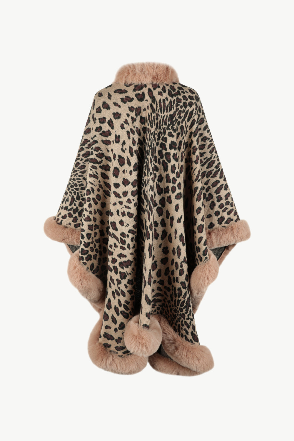 Poncho de leopardo con frente abierto