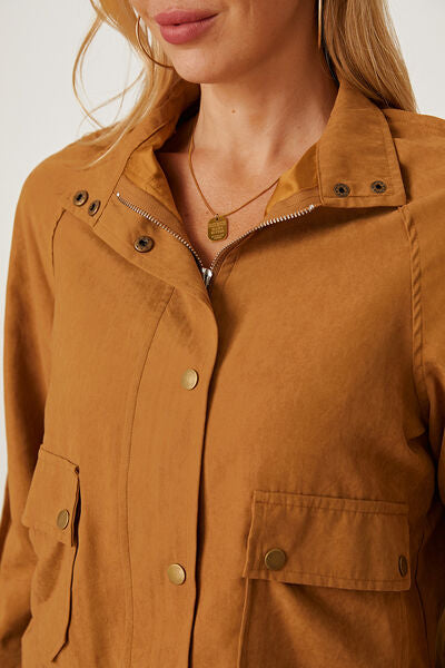 Jacke mit Reißverschluss und Druckknopftaschen
