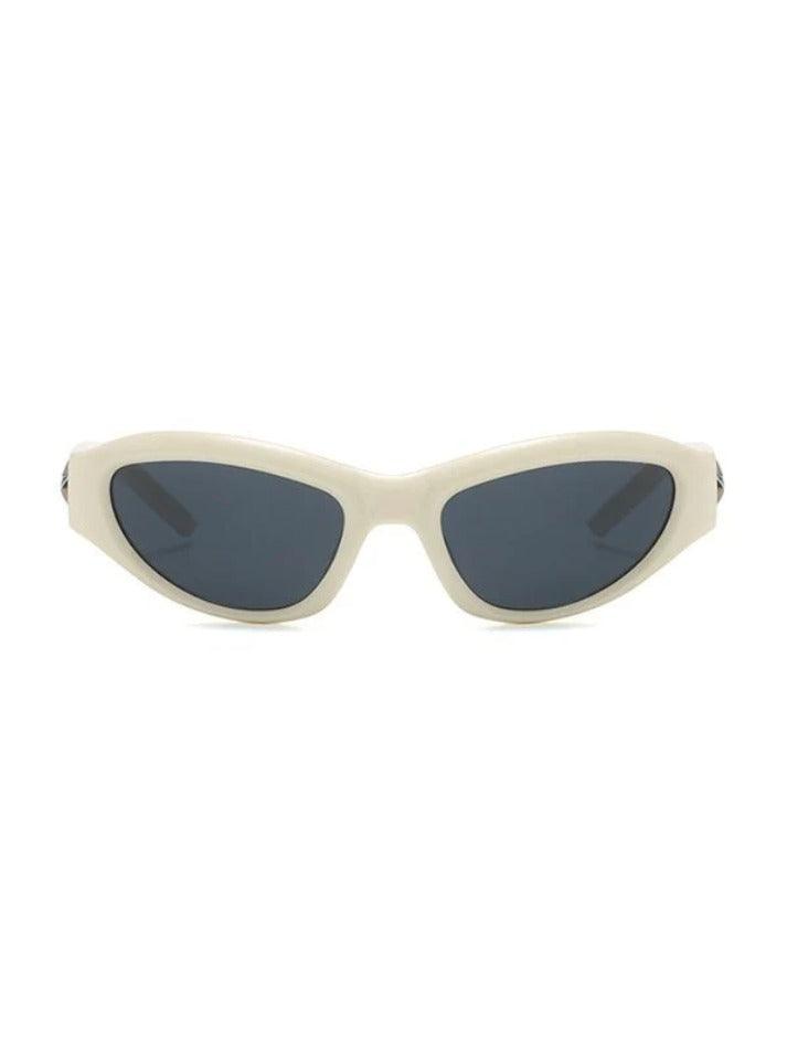 Star Embellish Cat Eye Futuristic Sunglasses