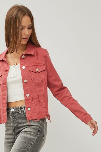 Chaqueta vaquera corta con botones y dobladillo sin rematar de RISEN