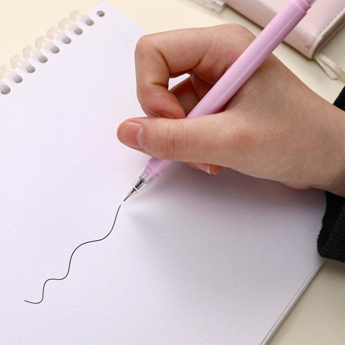 Pack of 6 craft cutting pens