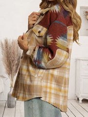 Karierte Jacke mit geometrischem Muster und überschnittenen Schultern