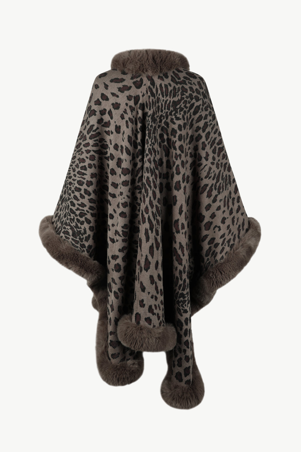 Poncho de leopardo con frente abierto