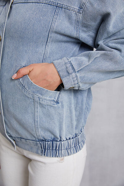 Jeansjacke mit Druckknopfkragen