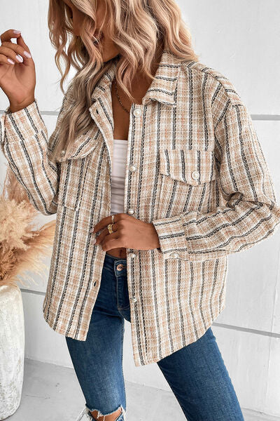 Jacke mit Knopfleiste und Taschen