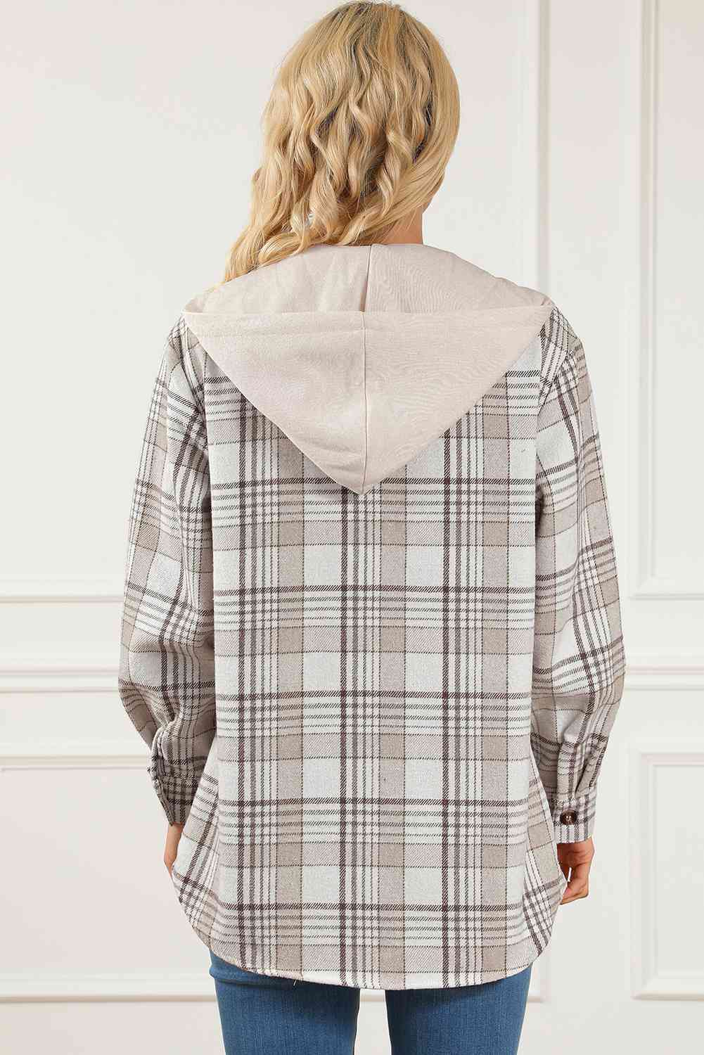 Karierte Button-Down-Kapuzenjacke