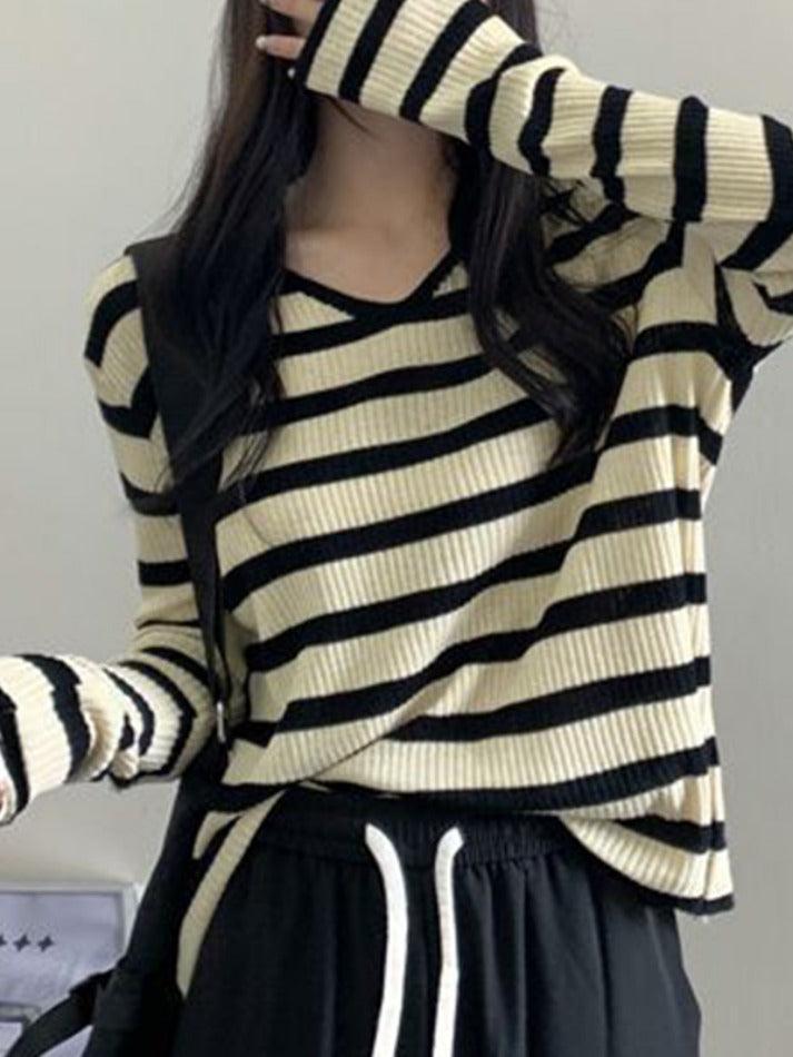 V Neck Stripe Long Sleeve Knit - HouseofHalley