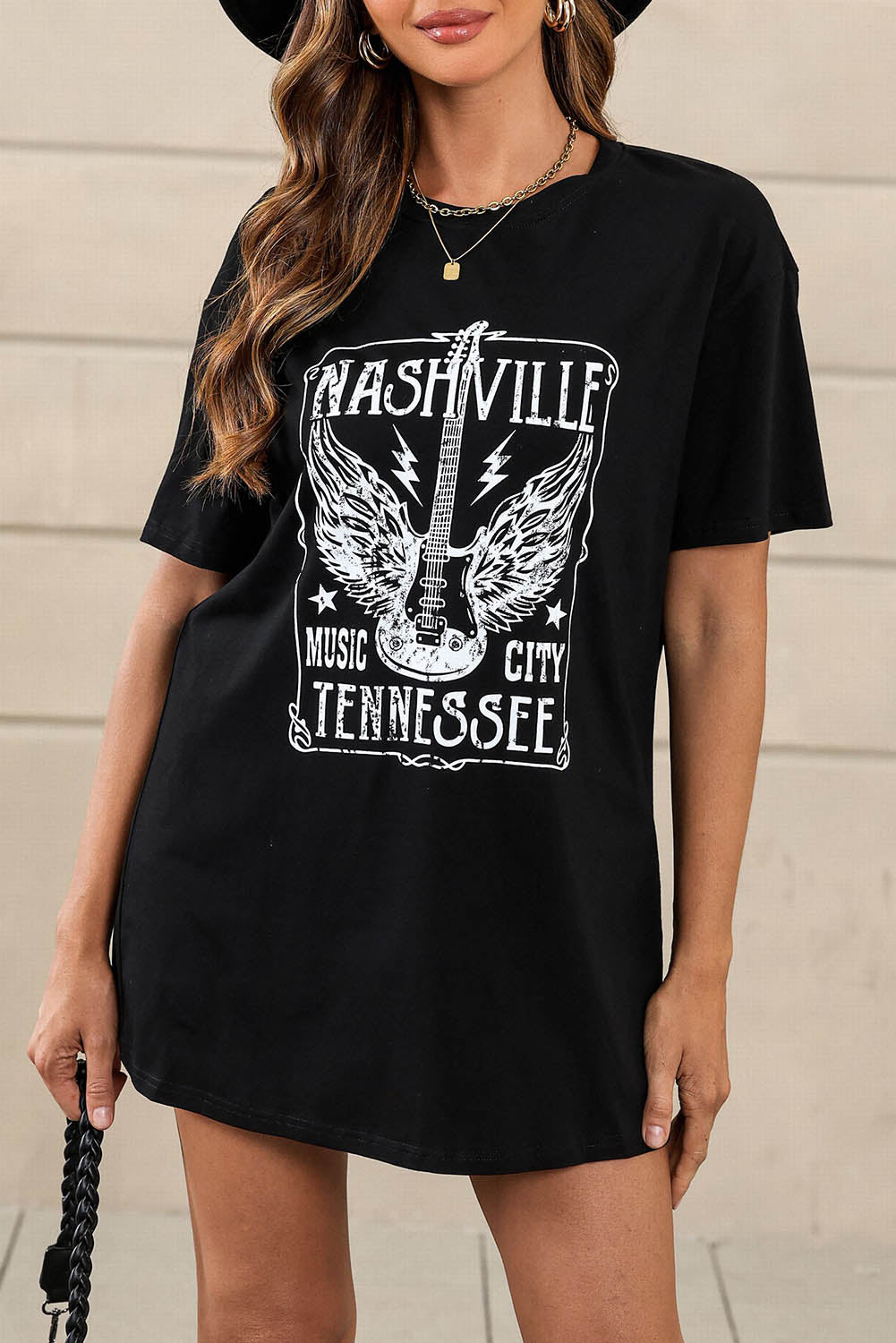 Camiseta extragrande con estampado gráfico de letras y eslogan de guitarra rosa