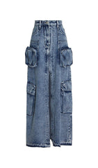 POCKET SPLIT DENIM SKIRT IN BLUE