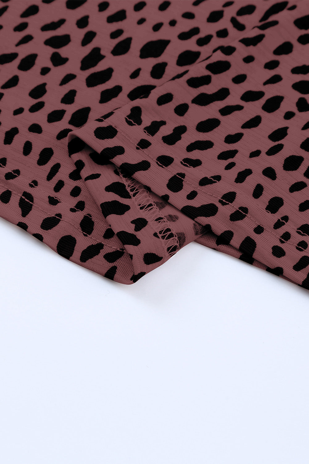 Camiseta sin mangas con cuello redondo y estampado de leopardo rosa