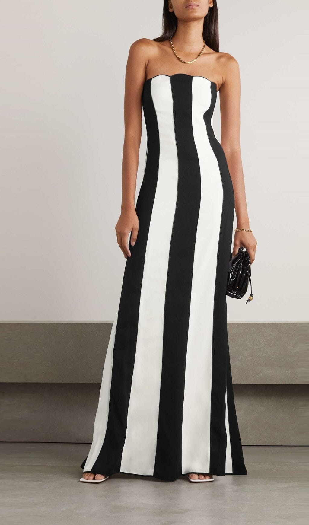 TRÄGERLOSES GESTREIFTES MAXIKLEID 