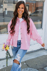 Chaqueta vaquera con botones y estampado de estrellas rosas