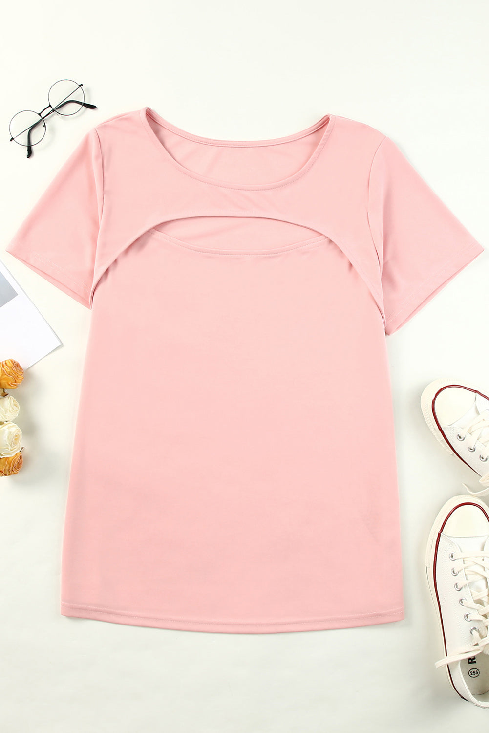 Camiseta rosa con abertura frontal y escote Peekaboo de talla grande