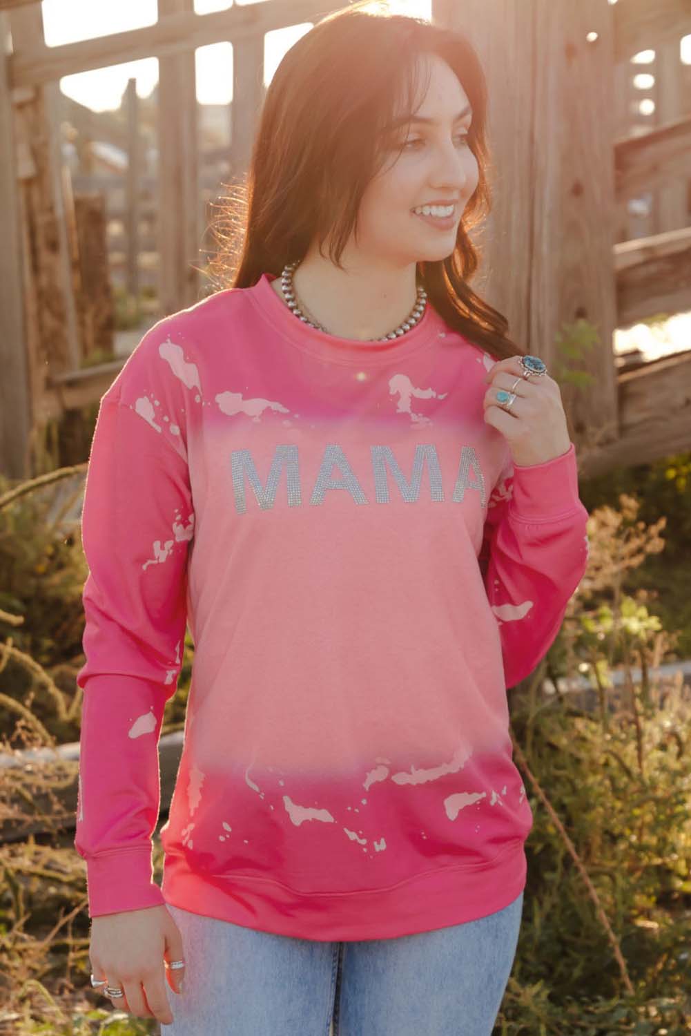 Pink Mama Pullover mit Batikmuster und Strass-Buchstabengrafik