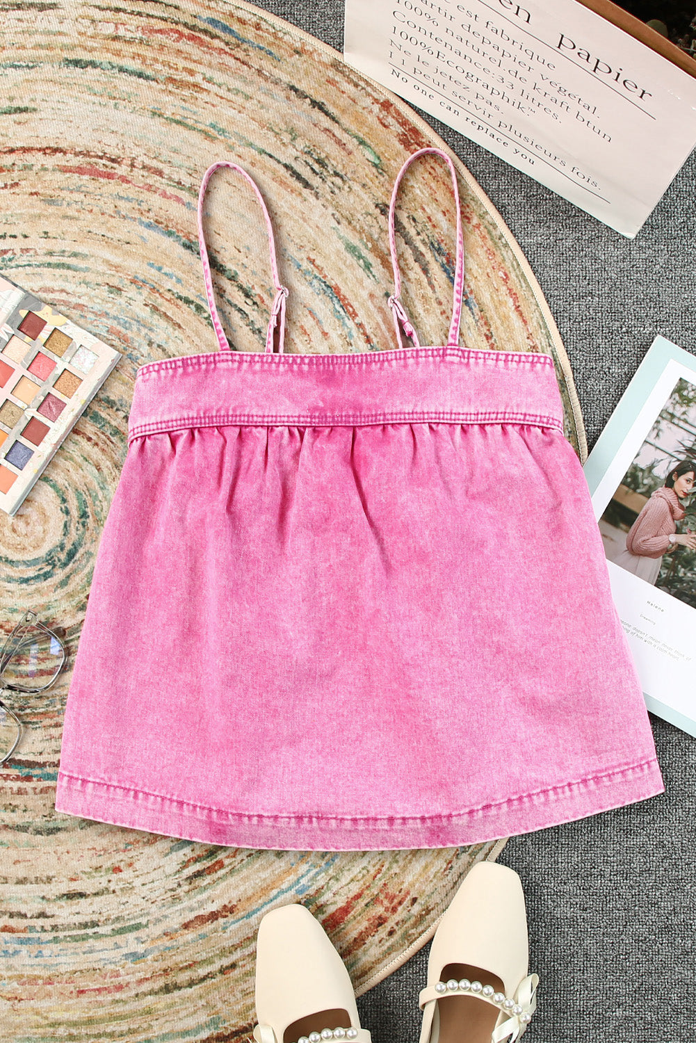 Gesmoktes Tanktop aus Denim in Mineralwaschung in Rosa