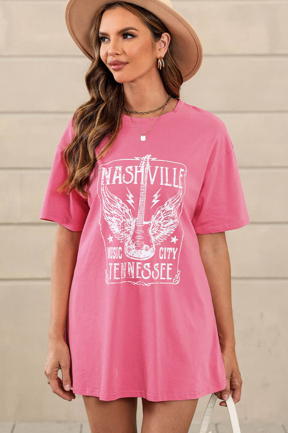 Camiseta extragrande con estampado gráfico de letras y eslogan de guitarra rosa