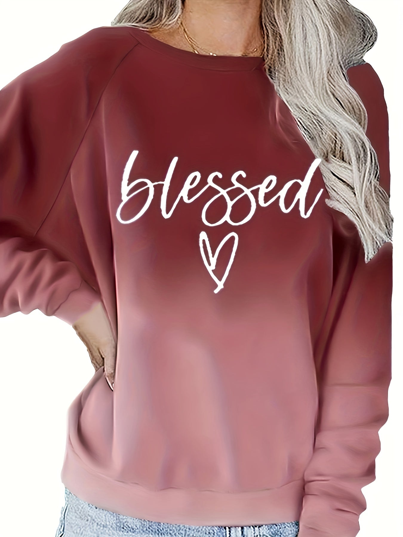 Plus Size Casual Sweatshirt, Women's Plus Ombre & Letter & Heart Print Raglan Sleeve Round Neck Slight Stretch Pullover Sweatshirt