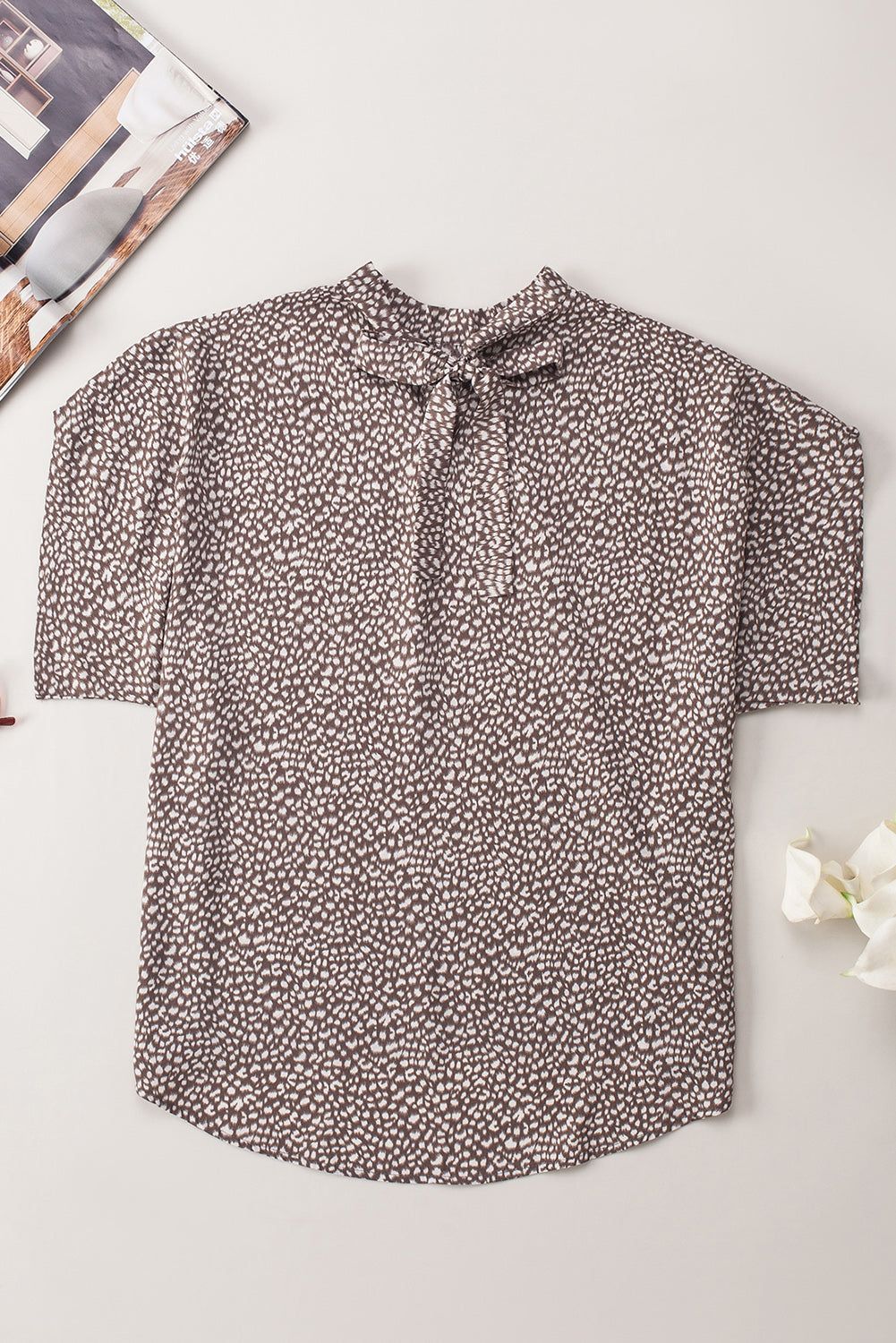Camiseta sin mangas con cuello redondo y estampado de leopardo rosa