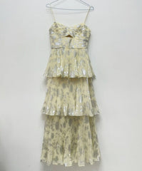 VESTIDO MIDI ESCALONADO DE JACQUARD EN GRIS