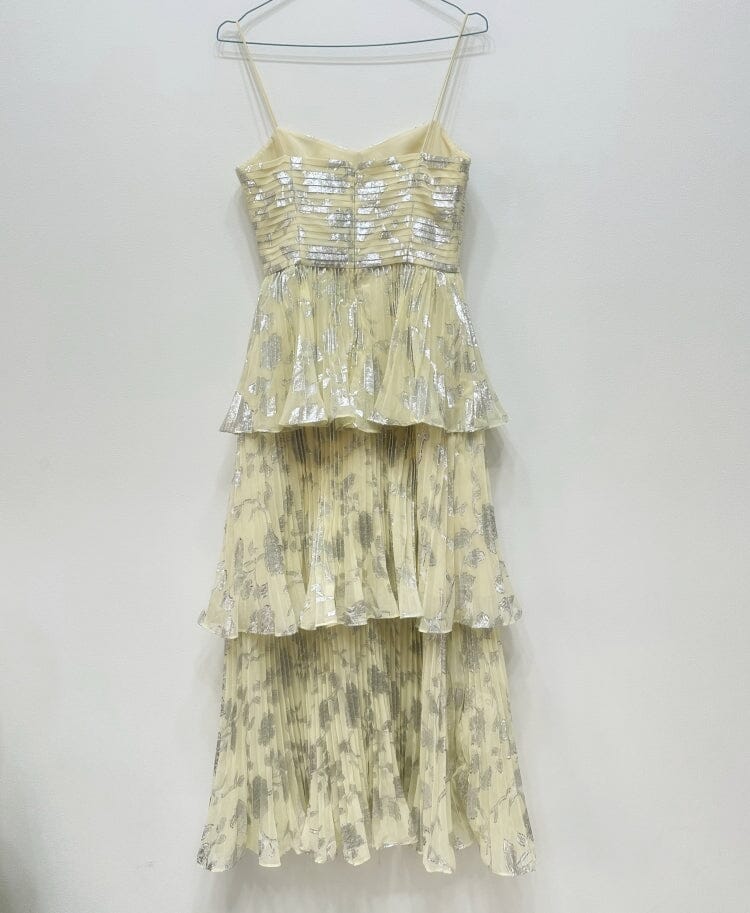VESTIDO MIDI ESCALONADO DE JACQUARD EN GRIS