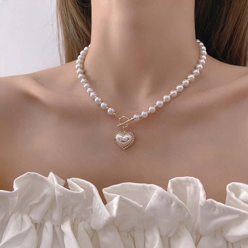 Pearl Butterfly Necklace Chocker