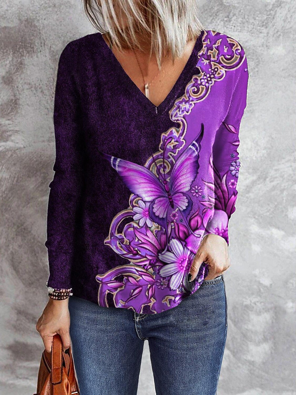 Butterfly Print V-Neck Long Sleeve T-Shirt