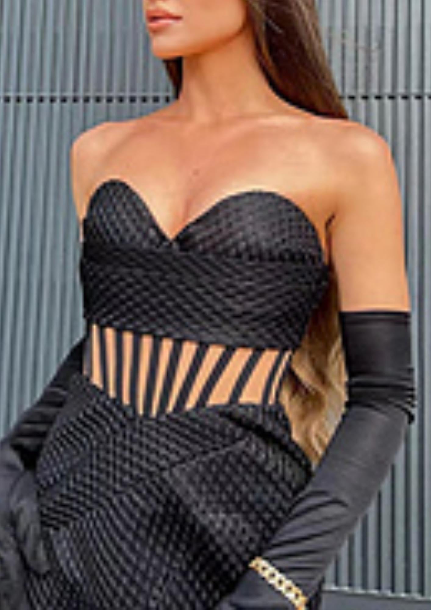 STRAPLESS CORSET DRESS IN BLACK