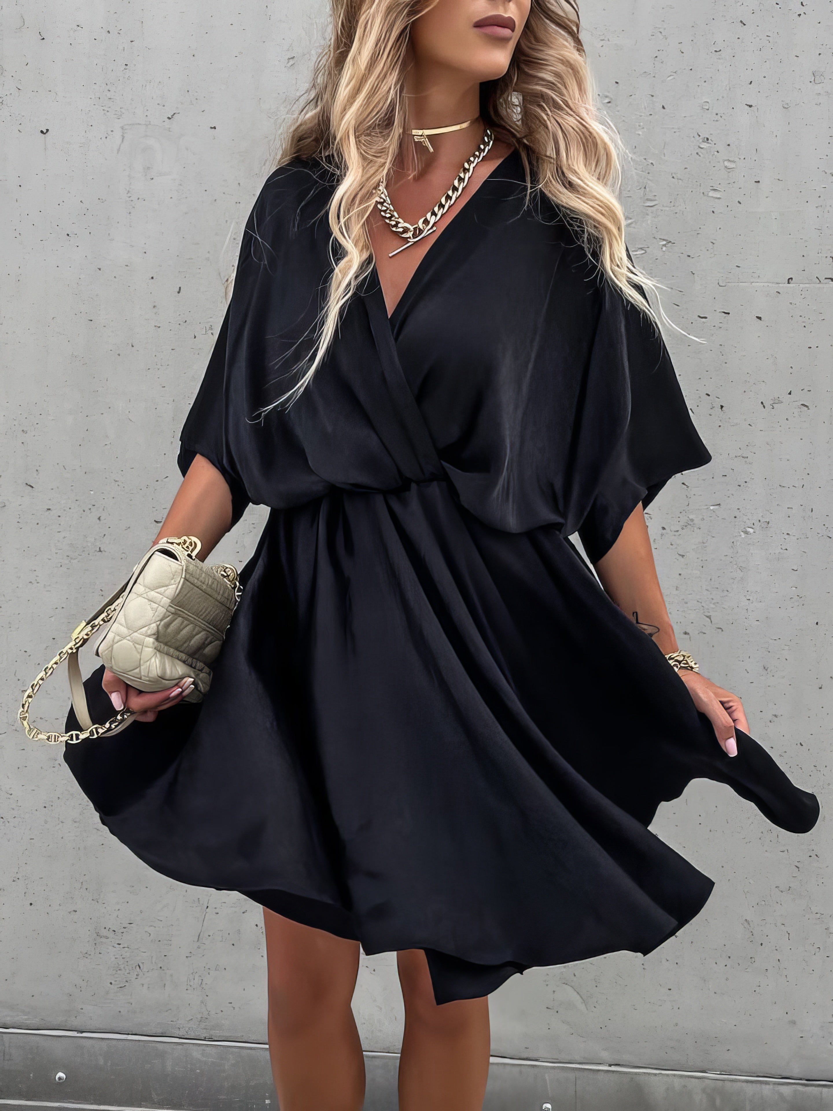 Loose V-Neck Short Sleeve Mini Dress