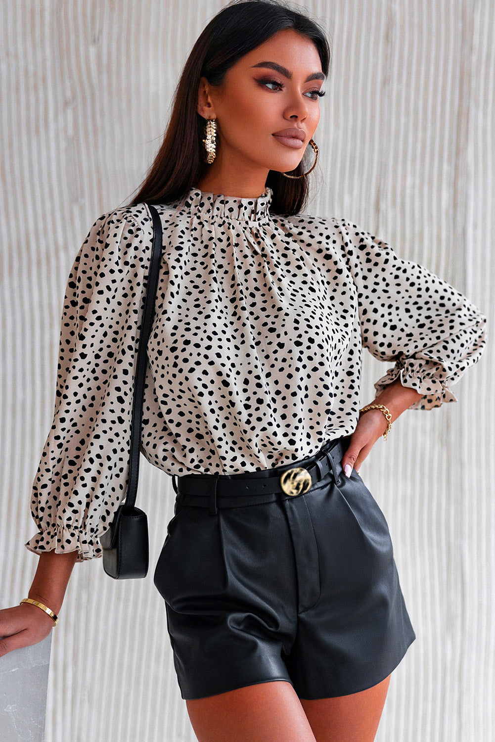 Camiseta sin mangas con cuello redondo y estampado de leopardo rosa