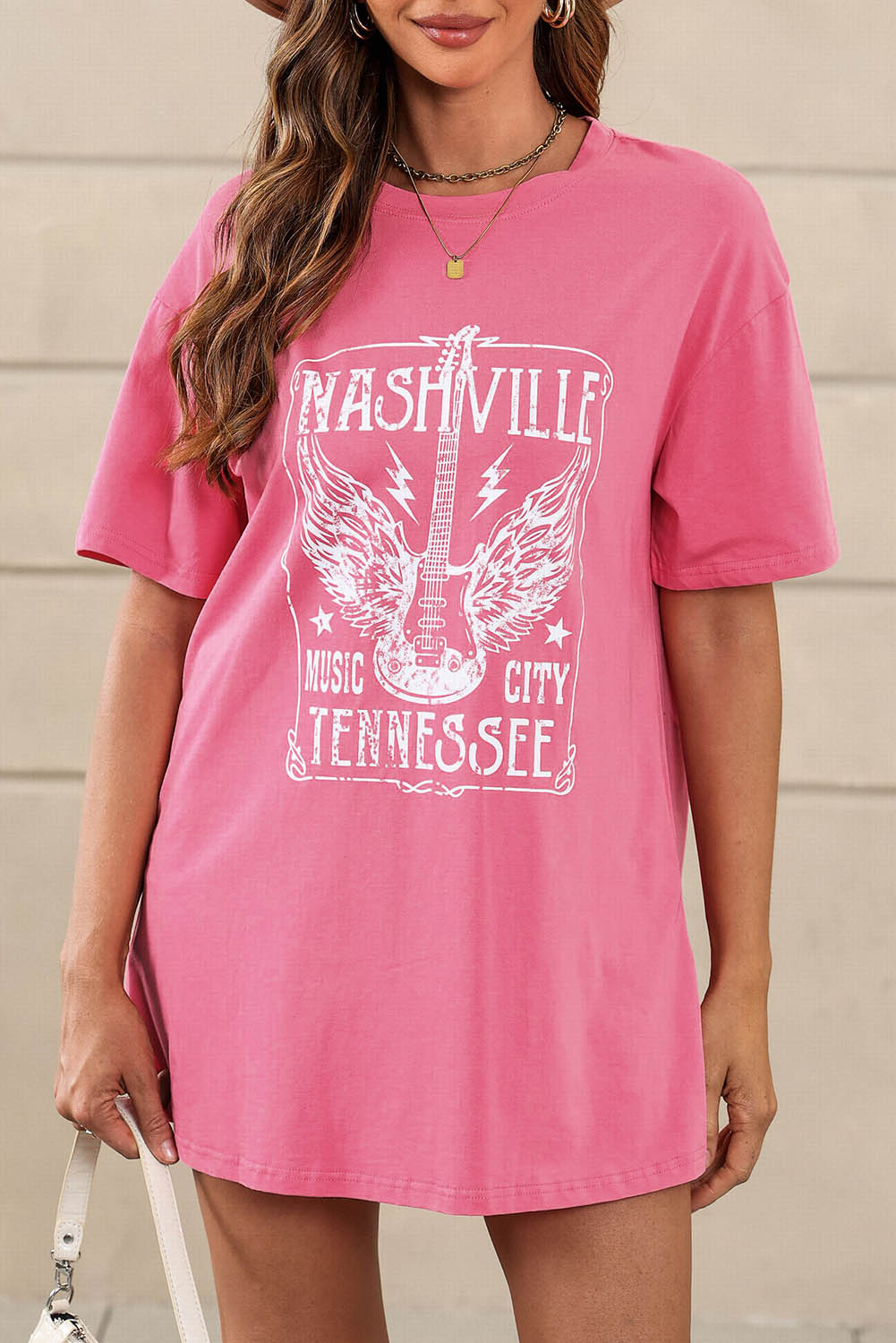 Camiseta extragrande con estampado gráfico de letras y eslogan de guitarra rosa
