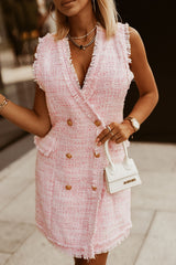 Vestido de tweed cruzado con borde deshilachado en color rosa